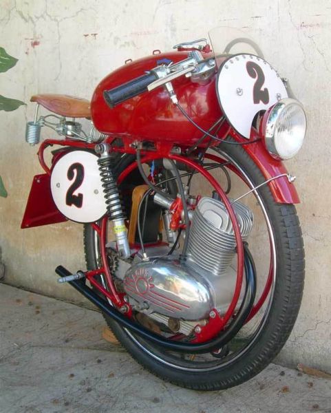 monomoto front