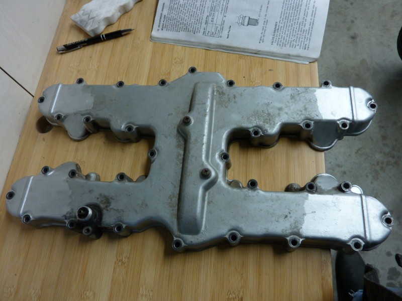 valve cover